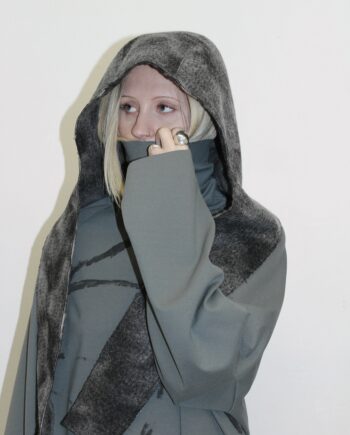 Vint Hood