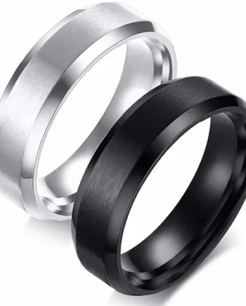 New Forlovelsesring Blank Eller Sort Stål