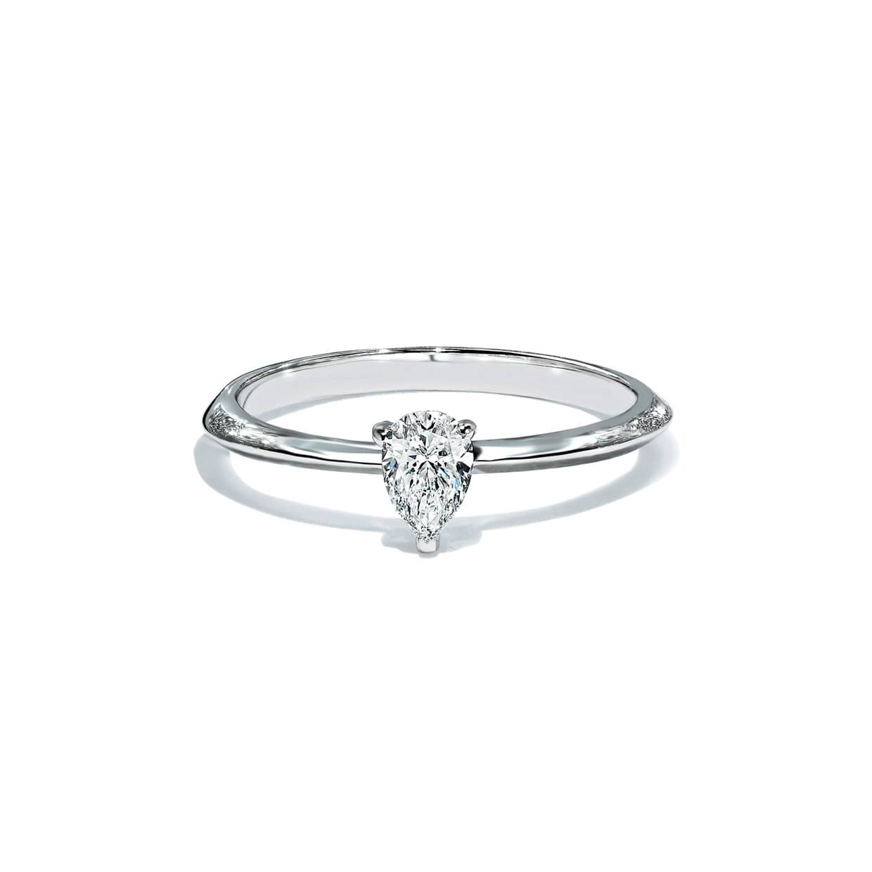 Oxford Silver Pear Solitaire Ring