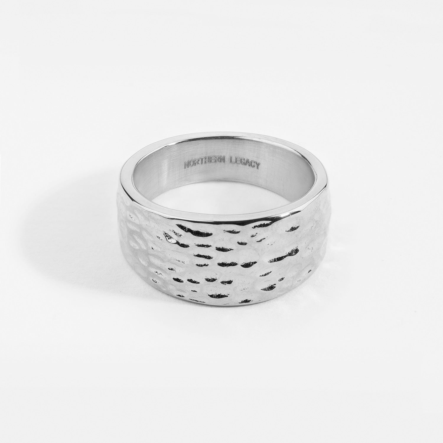 Hammered Signature Sølvtonet Ring Str    Herre Northern Legacy