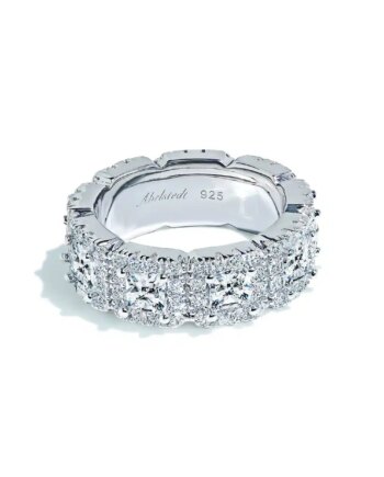 Oxford Prinsesse   Round Cut Eternity Ring