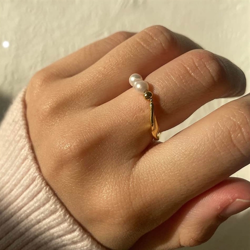 Catz Ring Med Ferskvandsperler Og   Forgyldt Sterling