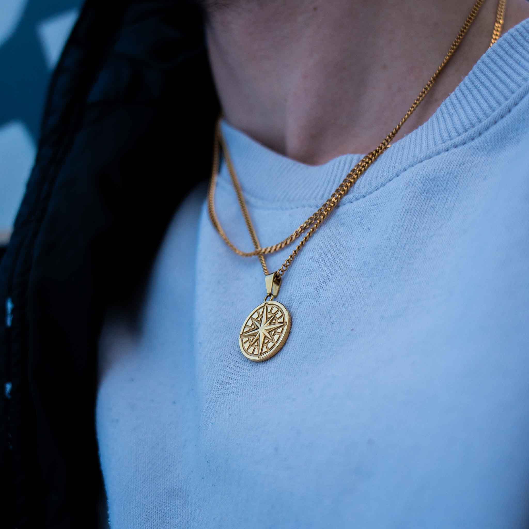Compass Pendant      Guld  60 Cm Herre Northern Legacy