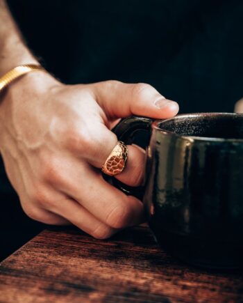 Earthquake Signature Ring  Guld  Str    Herre Northern Legacy