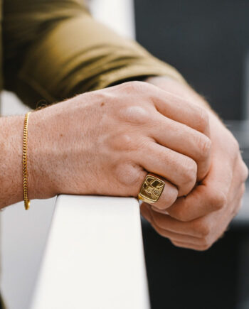 Explorer Oversize Signet Ring  Guld  Str  11 Herre Northern Legacy
